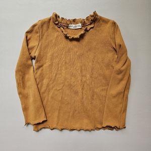 Le petit Elle ruffle shirt sz5